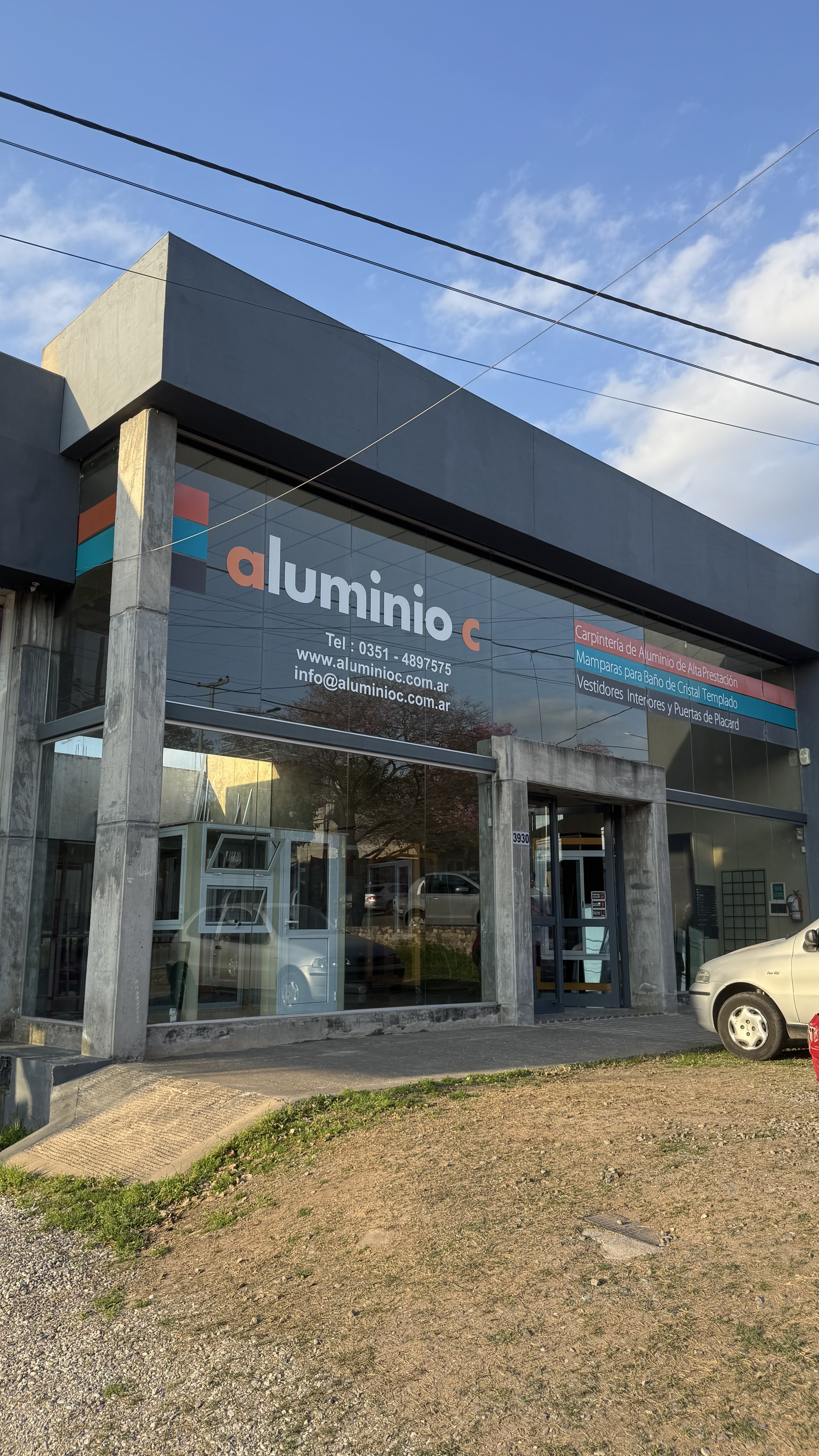 Fachada AluminoC